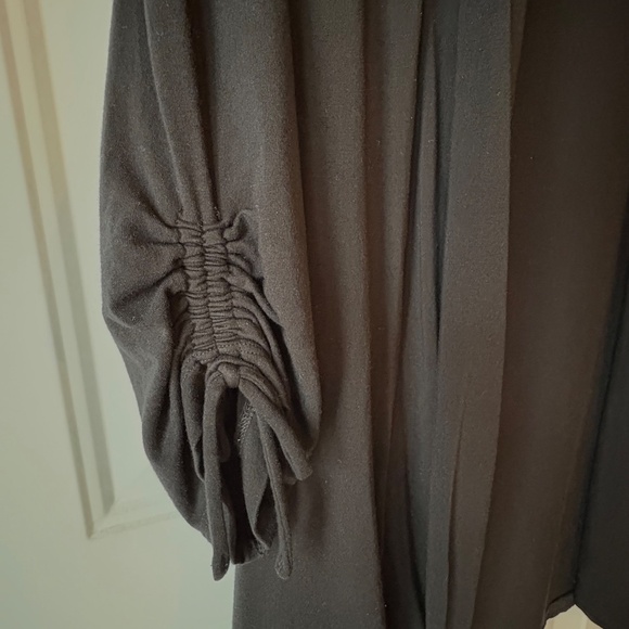 Women’s Open Front Top, Tunic , Size M, EUC - Picture 3 of 8